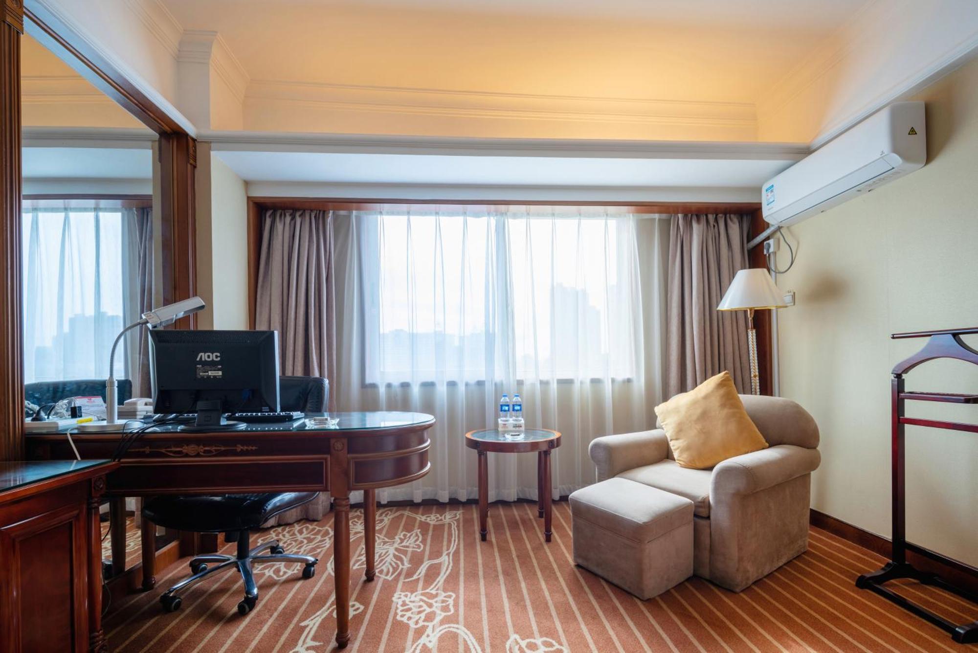 Sunshine Holiday Hotel Fuzhou Fuzhou  Dış mekan fotoğraf