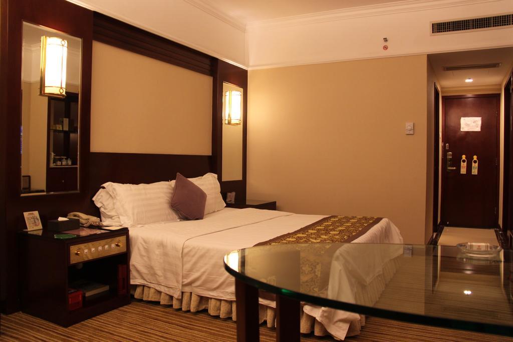 Sunshine Holiday Hotel Fuzhou Fuzhou  Dış mekan fotoğraf